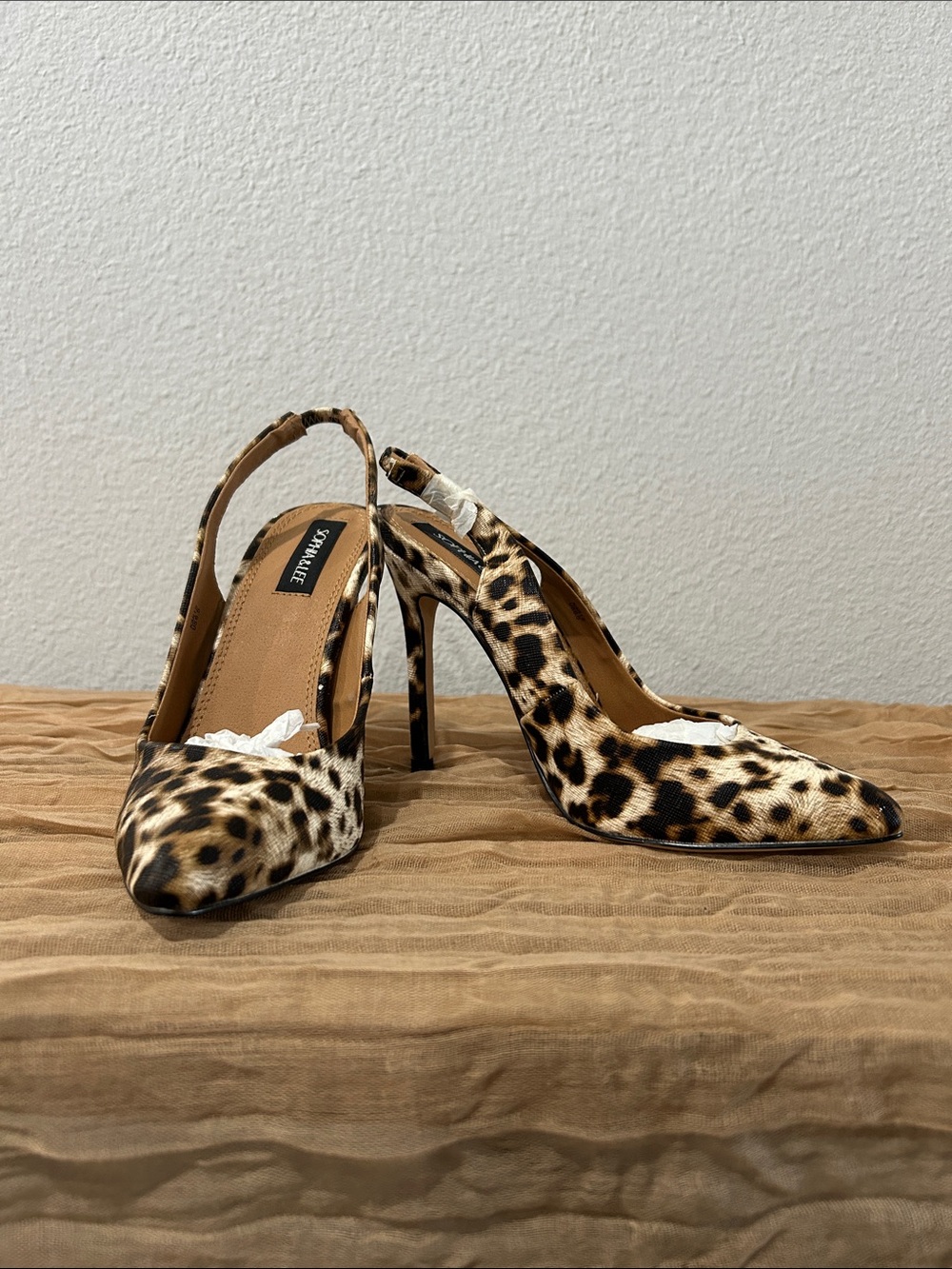 Animal print Sophia & Lee heels